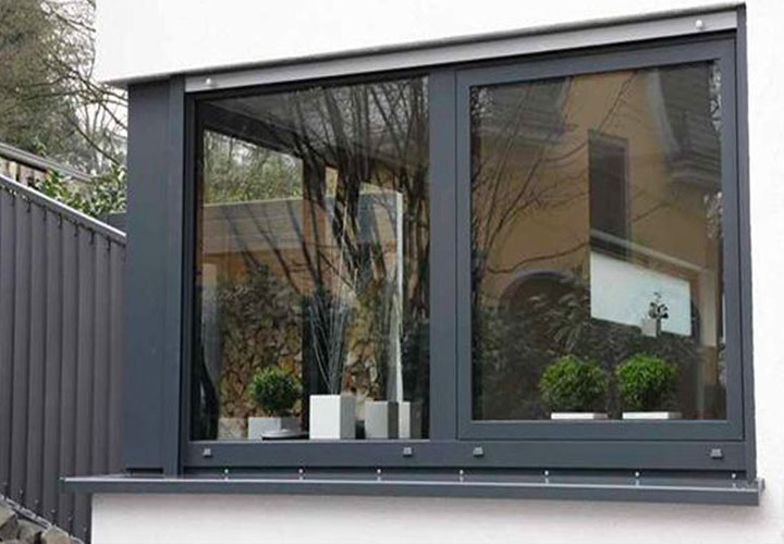 Schlagschutz für Außenfensterbank